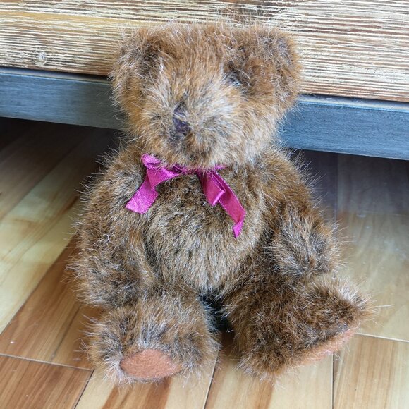 VINTAGE Russ Berrie & CO Pickering Teddy Bear - Picture 1 of 2